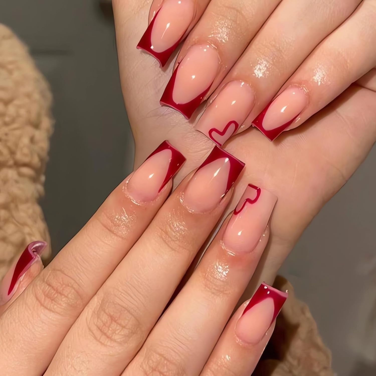 Heart Press on Nails Medium Square Valentine's Day Fake Nails