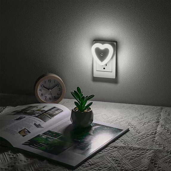 Heart Shaped Plug In LED Night Light Dusk To Dawn Sensor Automatic Soft Warm Glow Decorative Lighting Home