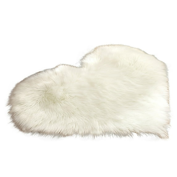 Heart Shaped Soft Faux Sheepskin Fur Rugs, Heart Shaped Fluffy Carpet for Home Sofa Living Room Floor Mat Plush (White) 15.7x11.8"