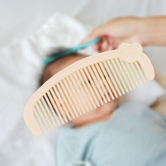 Heart Shaped , Travel Size Comb,Cute Portable Dressing Comb Girl Hair Comb for Salon Barber Shop cream