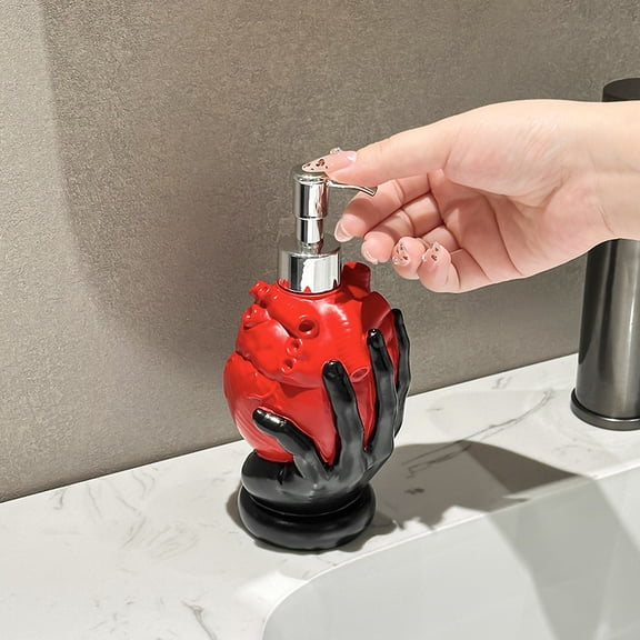 Heart-shaped design lotion sub-bottling, light luxury high-end bathroom press bottle, shower gel shampoo hand sanitizer container, household bathroom sink decoration ornaments.