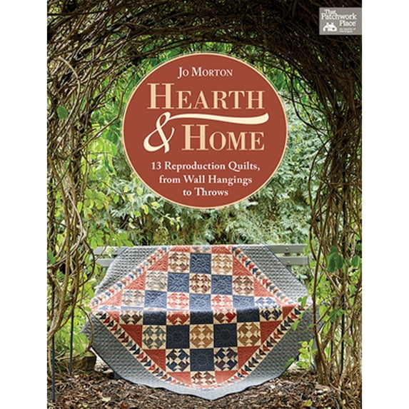 Pre-Owned Hearth & Home: 13 Reproduction Quilts, from Wall Hangings to Throws (Paperback) 9781683560050