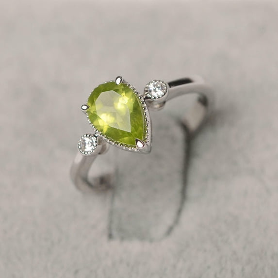 HeartsAndYou 1.6ct Natural Green Peridot & Diamond Ring Milgrain Trilogy 14k SOLID White Gold