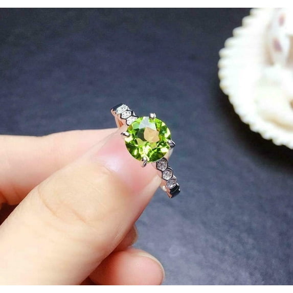 HeartsAndYou 1.6ct Natural Green Peridot & Diamond Solitaire Accent Ring 14k SOLID White Gold
