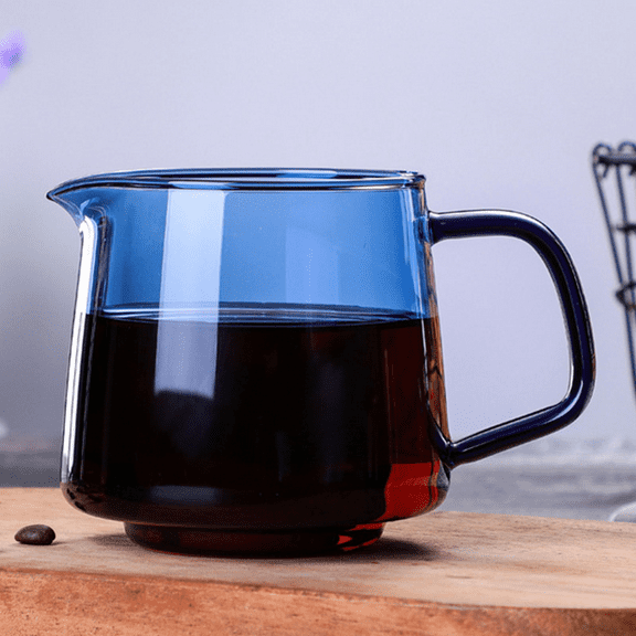 Heat Resistant  Glass Milk Frothing Pitcher with Measurement, 300/500ml Hammer Heat Resistant Glass Milk Coffee Cappuccino Latte Art Steaming Pitcher Barista Milk Jug Cup, Stovetop & Microwave Safe