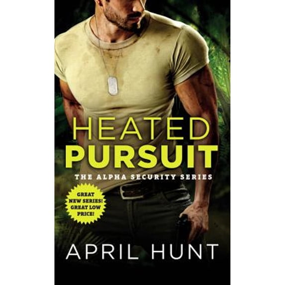 Pre-Owned Heated Pursuit (Mass Market Paperback) 1455539457 9781455539451