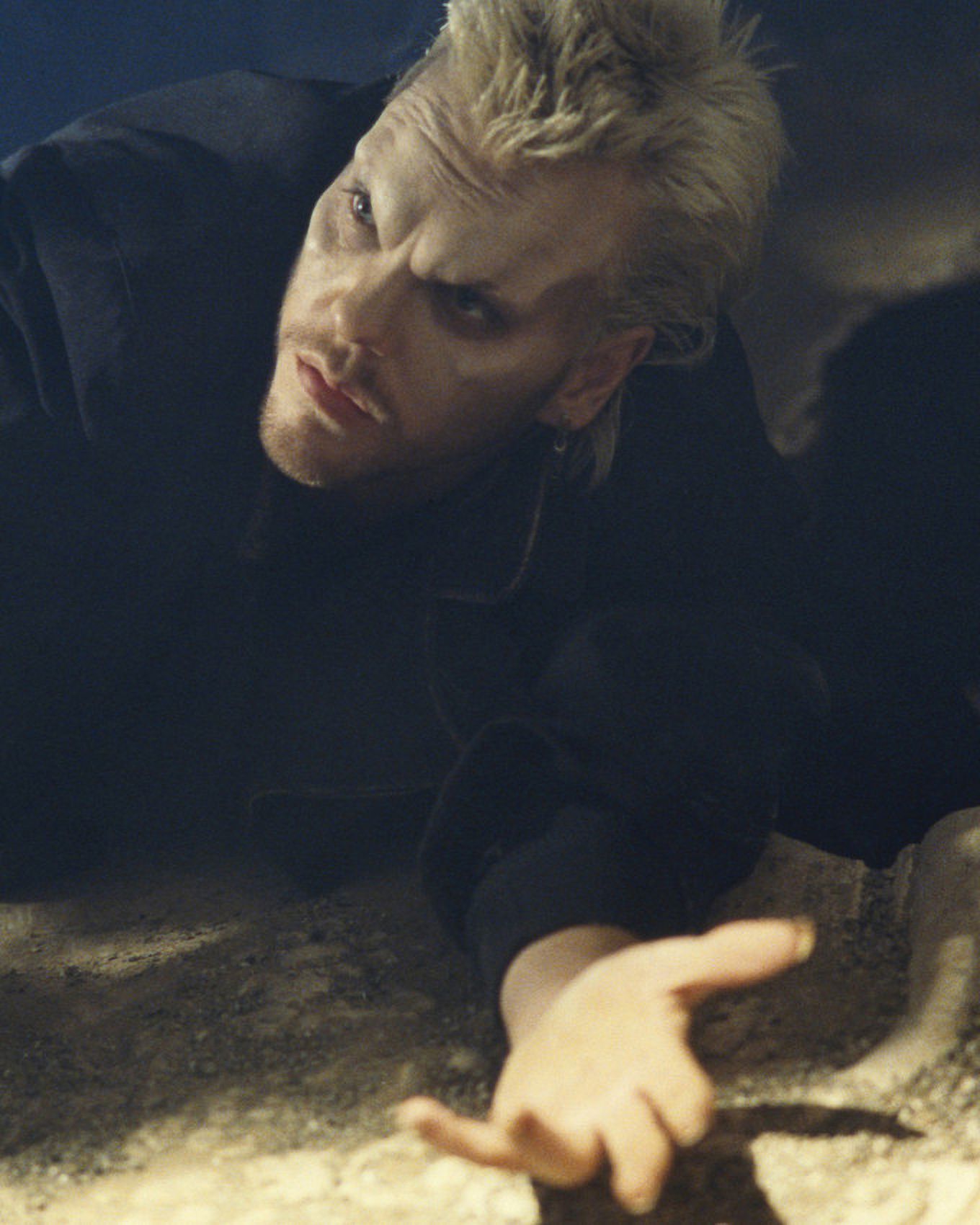 Heather Graham and Corey Haim in License to Drive 1972 Cadillac Sedan de Ville 24x36 Movie