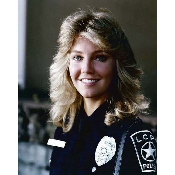Heather Locklear gives lovely smile in police uniform 1982 T.J Hooker 4x6 photo