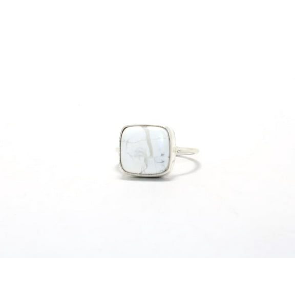 Heaven Crafts 925 Sterling Silver Natural White Howlite Ring Designer Anxiety Relief Ring Boho Dainty Jewelry