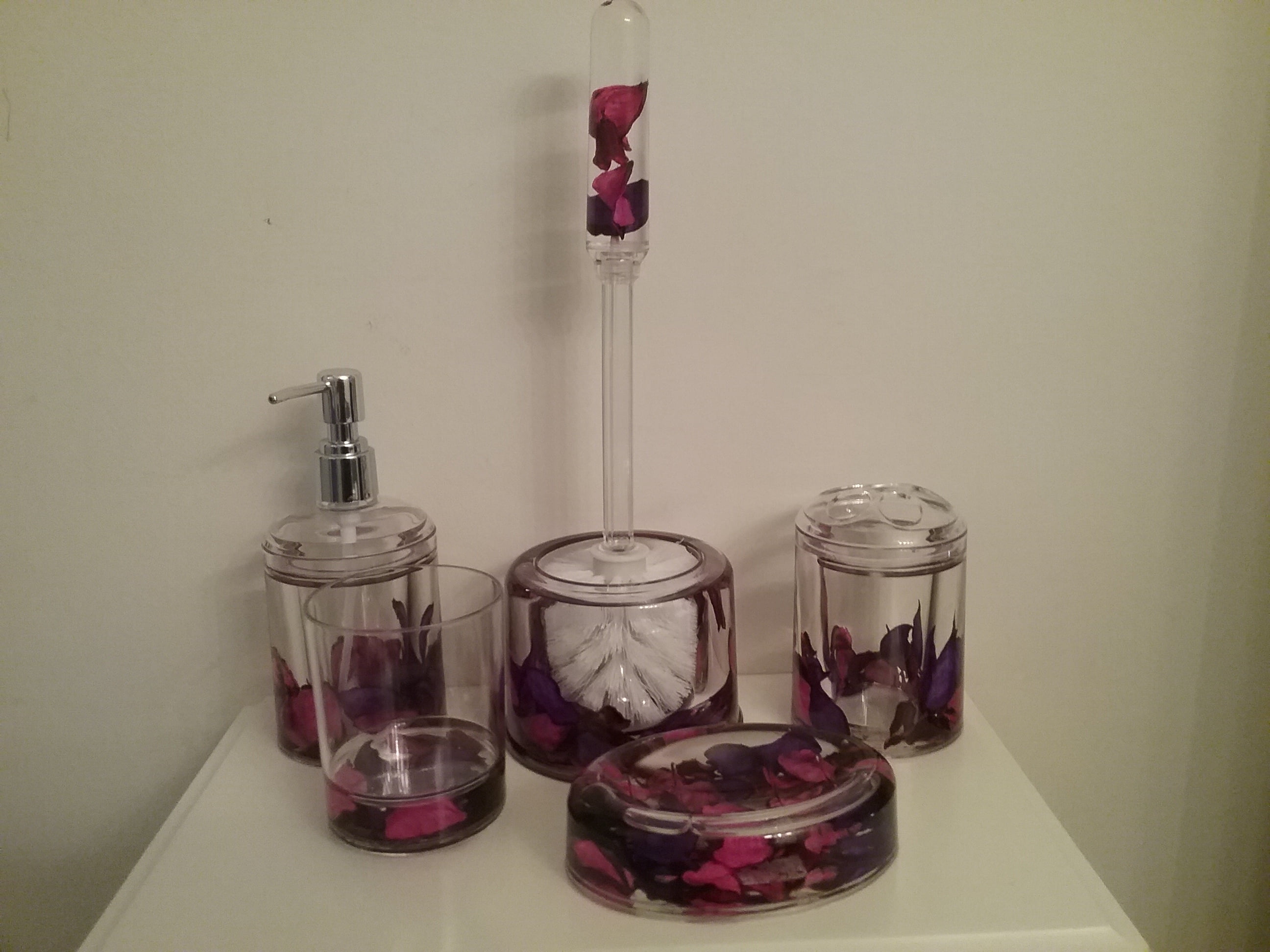 Elevate Your Bath Space: Stylish Pink and Purple Bathroom Accessories