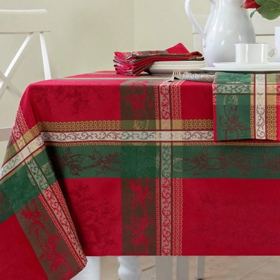 Heavyweight Yarn Dyed Jacquard Fabric Plaid Table Cloth for Holiday Entertaining Winter and Christmas Tablecloth Holiday Legacy 60 x 104 Rectangular
