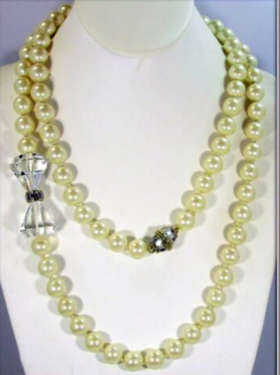 Heidi daus shop pearl necklace