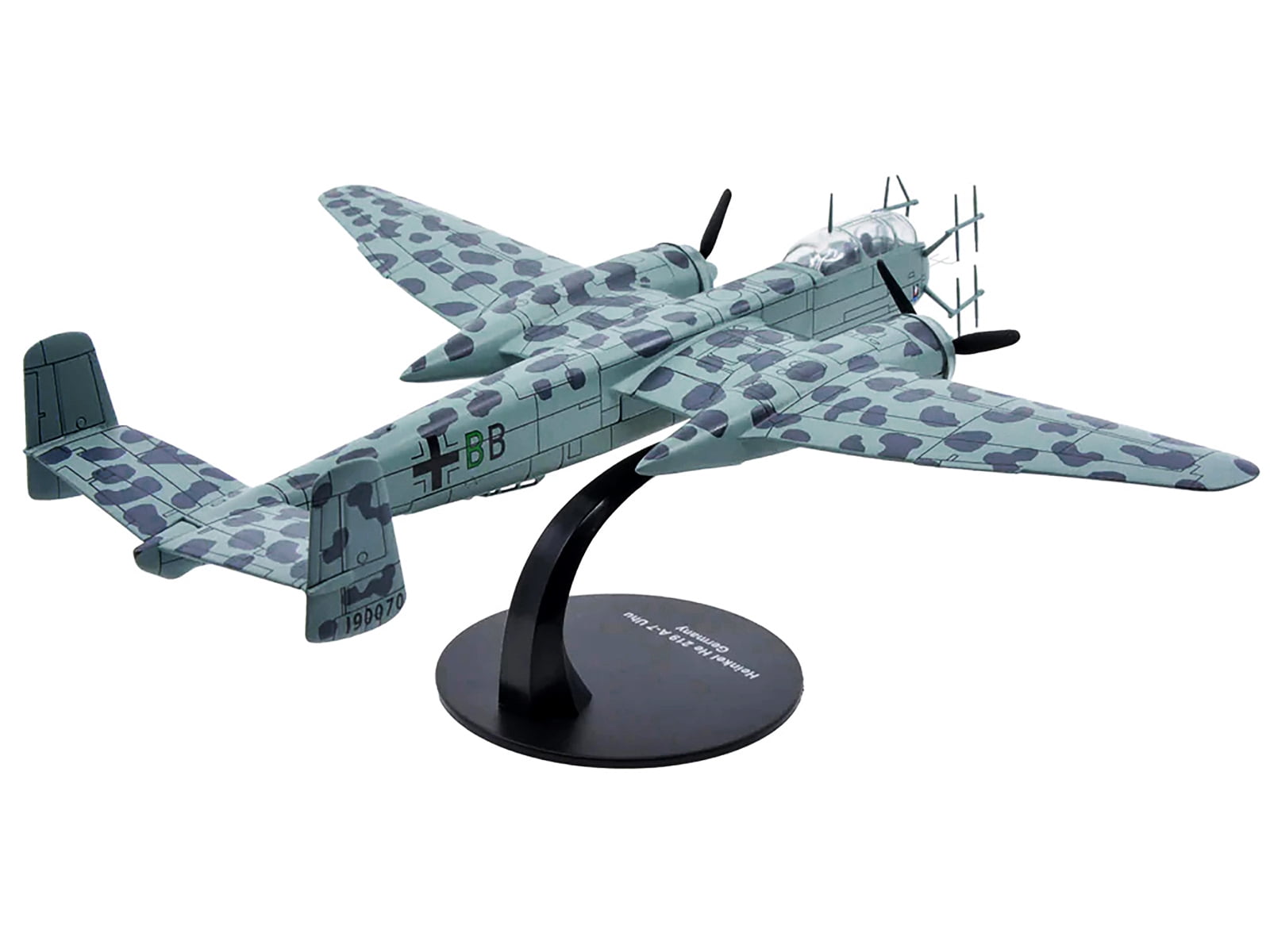 Amazon | ドイツレベル 1/32 ハインケルHe219A-7 ウーフー