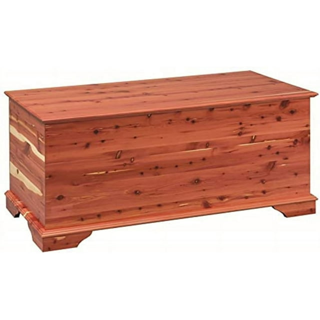 Heirloom Aromatic Red Cedar Hope Chest, Storage Trunk for Blankets