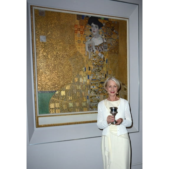 Helen Mirren At Arrivals For Helen Mirren Honored By The World Jewish Congress For Her Role In Woman In Gold Neue