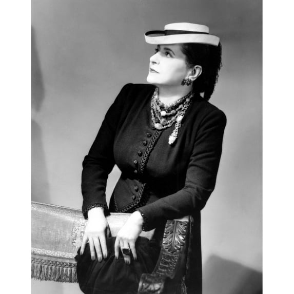 Helena Rubenstein - Cpl ArchivesEverett Collection History (24 x 36)
