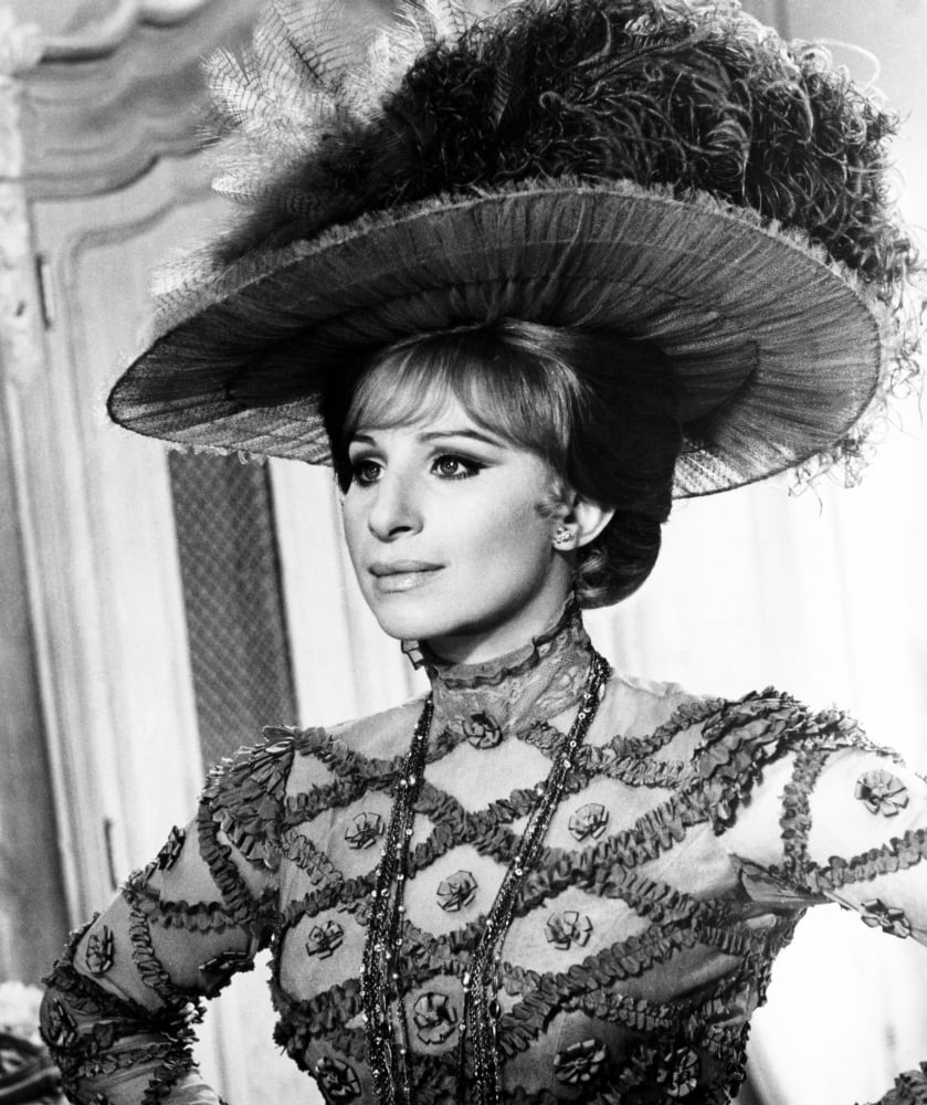 Hello Dolly Canvas Art - (16 x 20)
