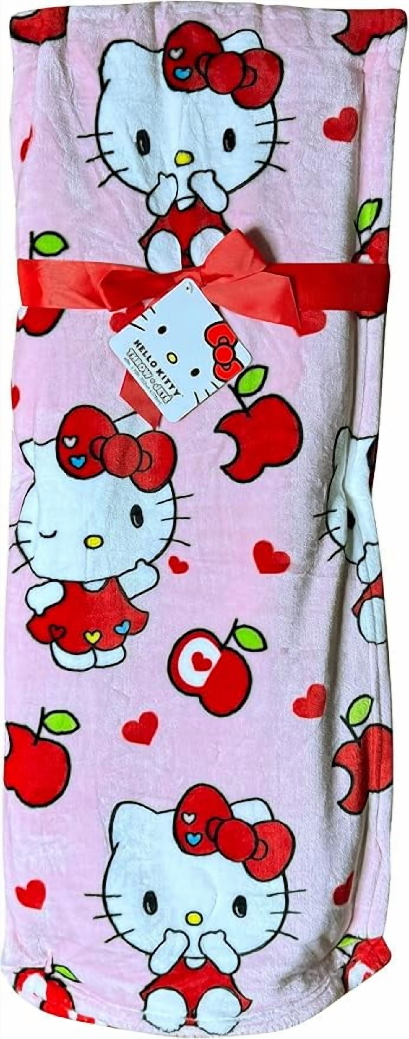 Hello Kitty Apples and Hearts, PinkThrow blanket - 50x70