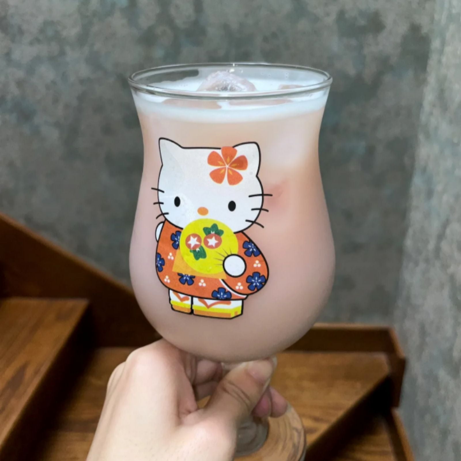 Hello Kitty Cold Hello Kitty Couple Glass Cold Drink Juice Drink Cup Cute and Good ...