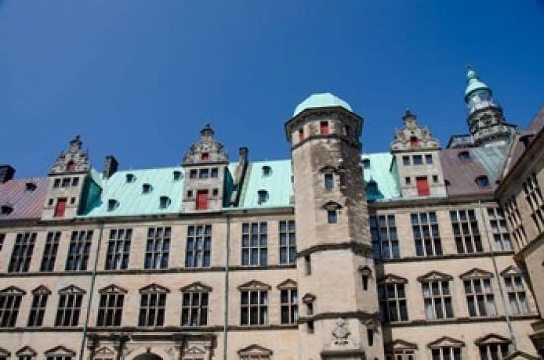 Helsingoer Kronborg Castle Canvas Art - Cindy Miller Hopkins DanitaDelimont (25 x 17)