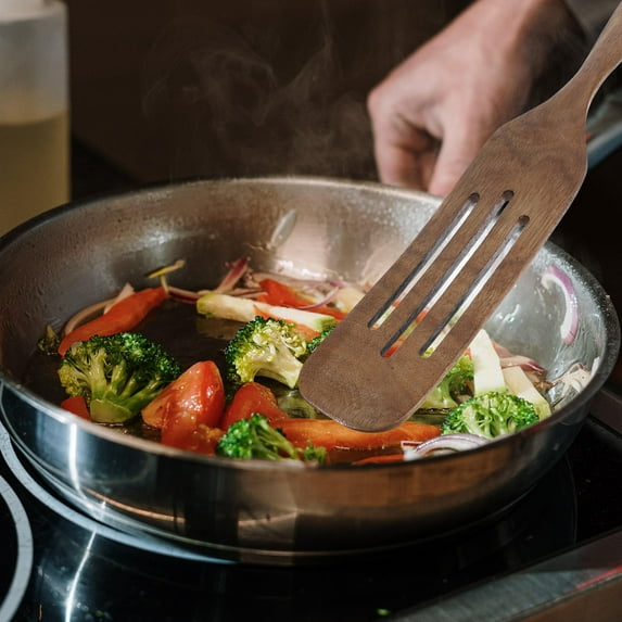 Hemobllo Wooden Slotted Spurtle in Coffee Color - Ideal for Frying, Stirring, and Serving in Kitchen Cooking