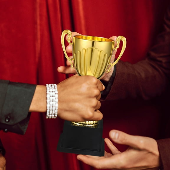 Hemoton 2 Pcs Tiny Trophy Award Mini Celebration Trophies