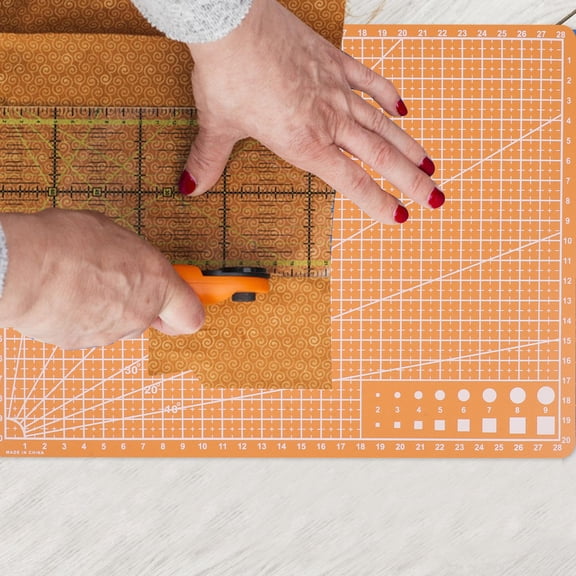 YOSADIER Double Sided Orange A4 Cutting Mat with Nonslip Base for Art and Craft