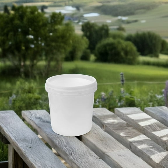 Hemoton White Plastic Bucket with Lid for Home Use and Safe Seal Prevents Spills 1 L