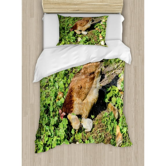 Hen and Chicks Duvet Cover Set, Still Life Photo of Domestic Farm Animals on Shamrock Field, Decorative 2 Piece Bedding Set with 1 Pillow Shams, Twin Size, Apple Green Multicolor, by Ambesonne