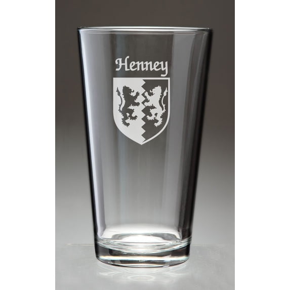 Henney Irish Coat of Arms Pint Glasses - Set of 4 (Sand Etched)