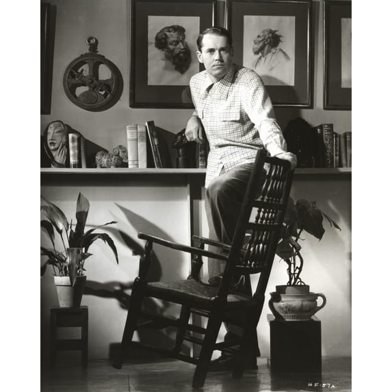 Henry Fonda Leaning and a Daring Look Pose Photo Print (8 x 10)