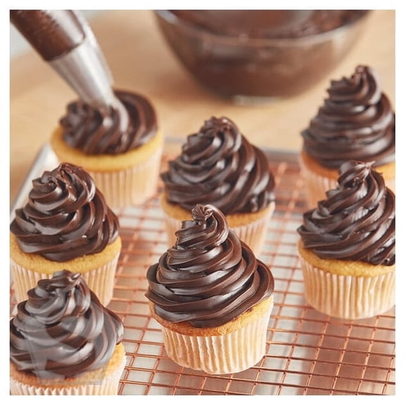 Henry & Henry Icin' Easy Fudge Icing 45 lb.