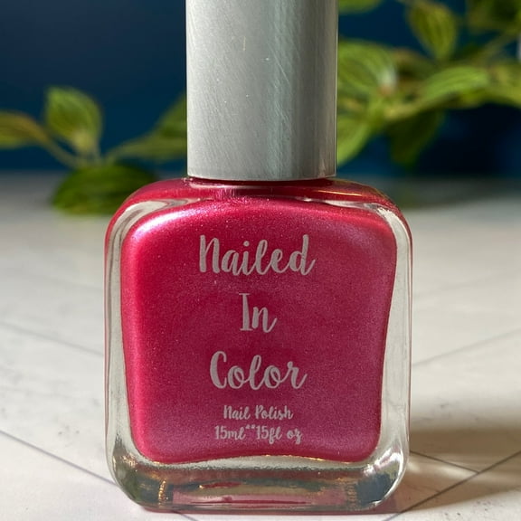 Her Lullaby-Beautiful Rose- Pink-Shimmer Nail Polish-Women's Nail Color-Nail Enhancement
