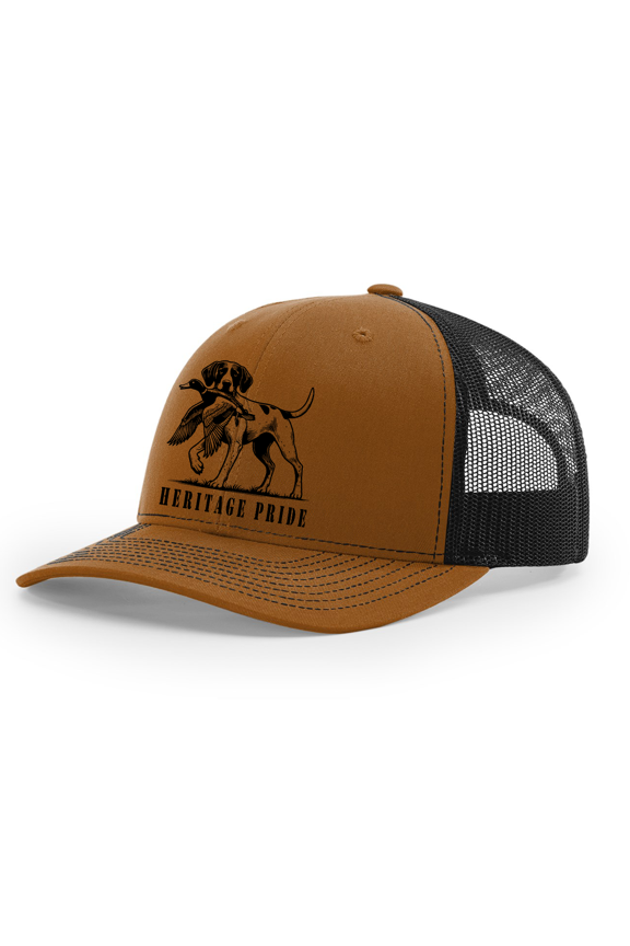 Mens Hunting Dog German Shorthaired Pointer Mallard Duck Embroidered Mesh Back Trucker Hat-Caramel/Black