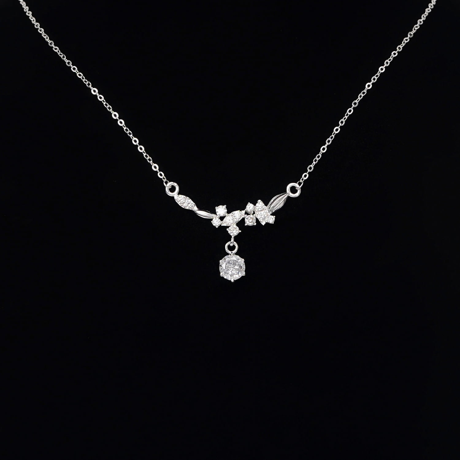 Hermes Flower Necklace, 925 Sterling Silver Necklace Hermes Flower Necklace, 925 Sterling Silver Necklace