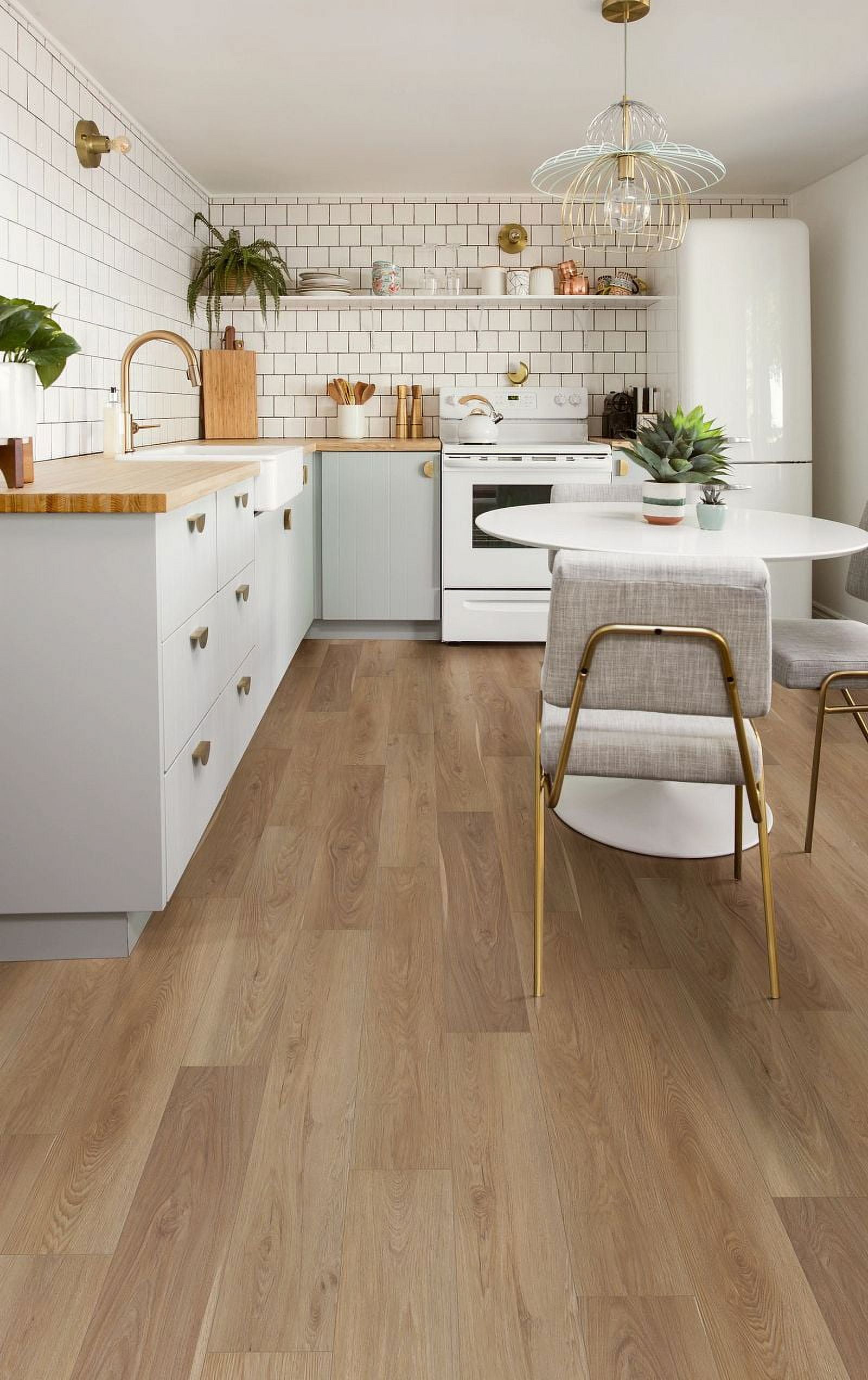 Hero HD Plus Natural Bevel, 7 in. x 48 in. Color Olive Branch, Luxury