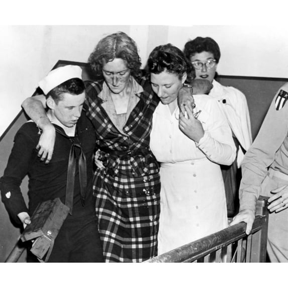 Hero Of Empire State Building Disaster New York--First Aid Kit In One Hand History (24 x 18)