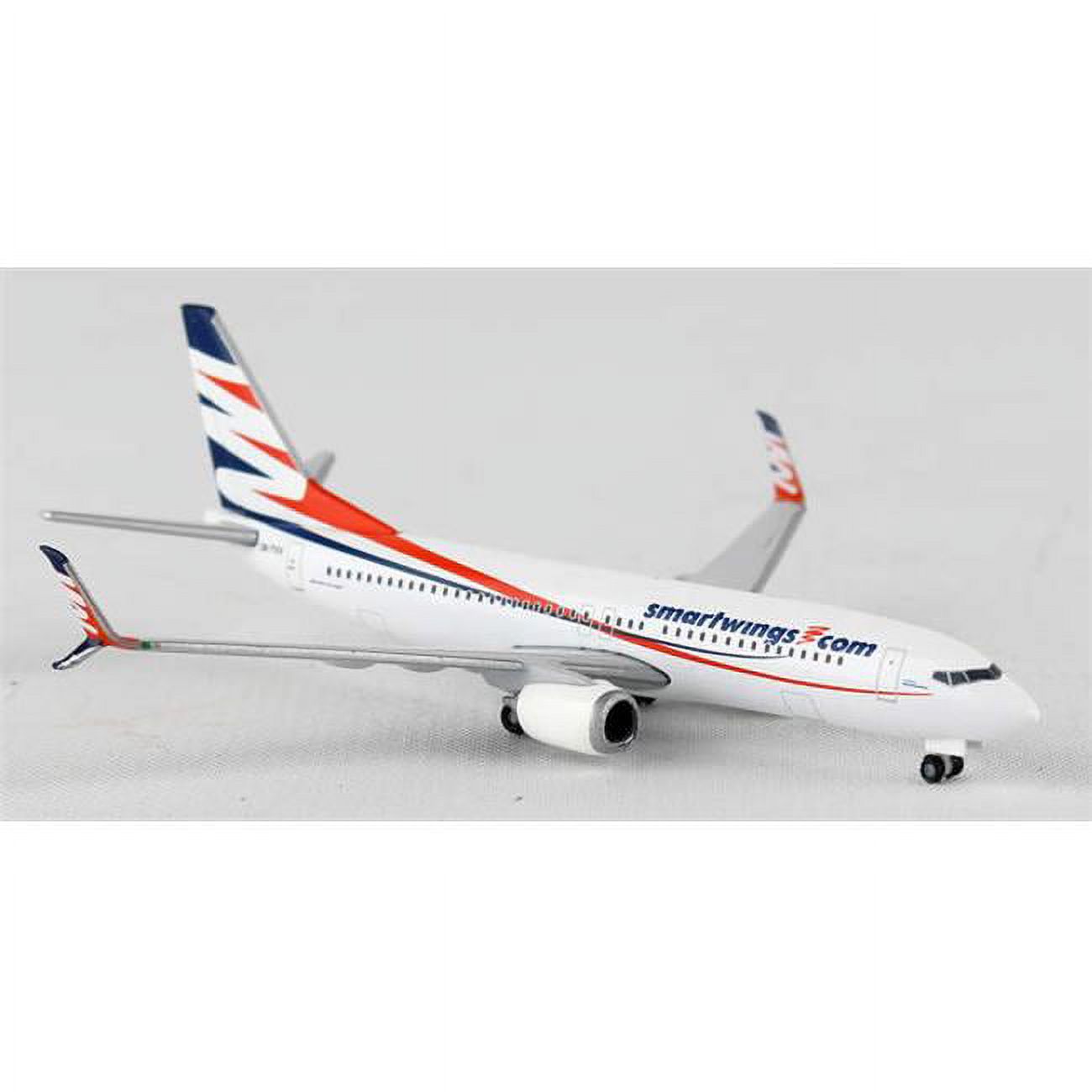 Herpa 500 Scale HE528337 1-500 Smartwings 737-800 - Walmart.com