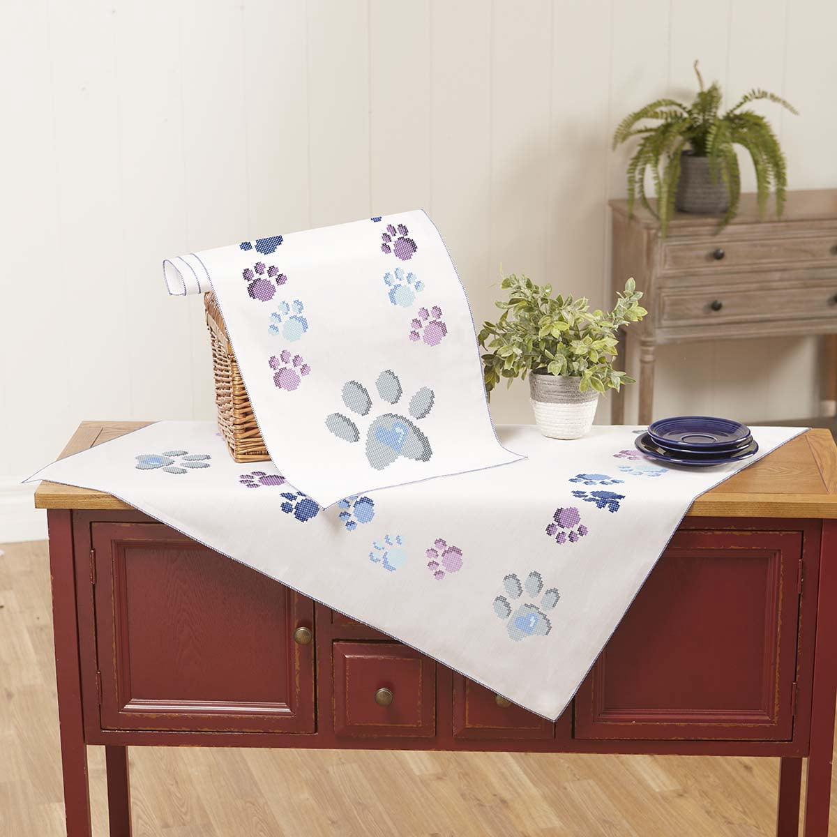 Herrschners® Love My Pet Table Topper & Table Runner Stamped Cross ...