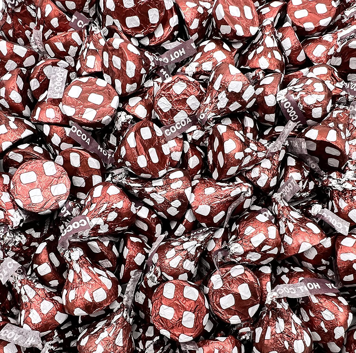 Hershey's Kisses Milk Chocolate Candy Hot Cocoa Marshmallow Creme, Bulk 2 Pound Bag