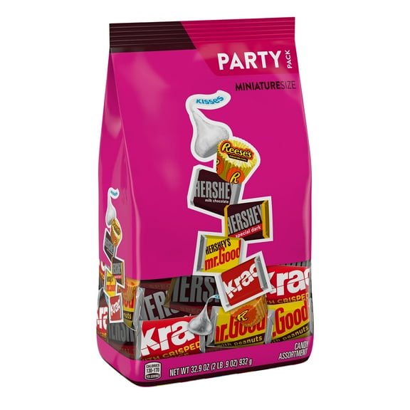 Hershey's and Reese's Miniatures Assorted Chocolate Candy, Party Pack 32.9 oz