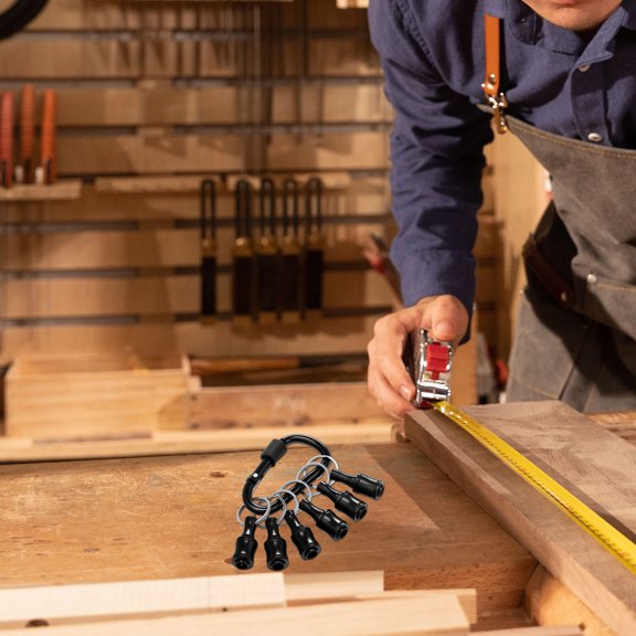 Hex Shank Aluminum Bit Holders Multipurpose Drill Bit Holder Key Chain Portable Easy to Use Bit Holder Keychain Solid Screwdriver Bit Holder Key Chain for Men