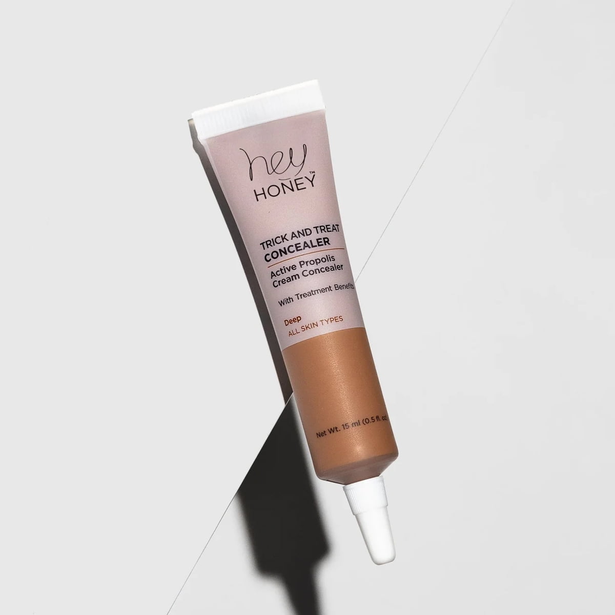 Hey Honey Trick and Treat Cream Concealer Makeup, Propolis, Treatment Benefits, Deep, 15 ml