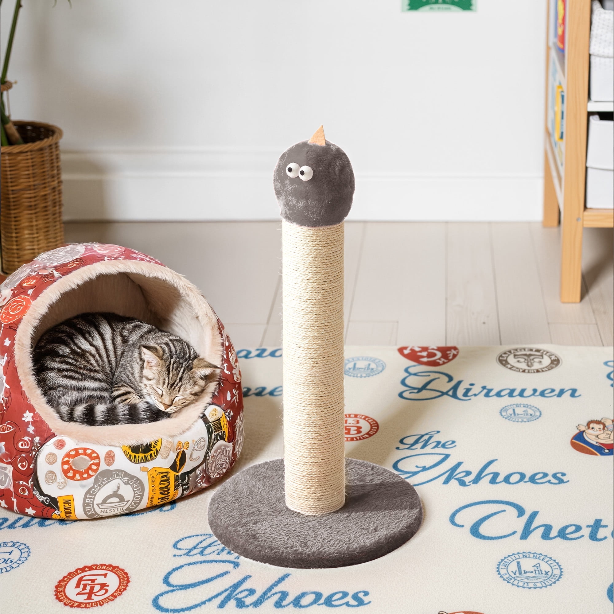 Heynemo 22-Inch Cat Scratching Post , Durable Sisal Scratch Post for Indoor Cats, Monster-Shaped Cat Scratcher for Kittens & Large Cats, Grey