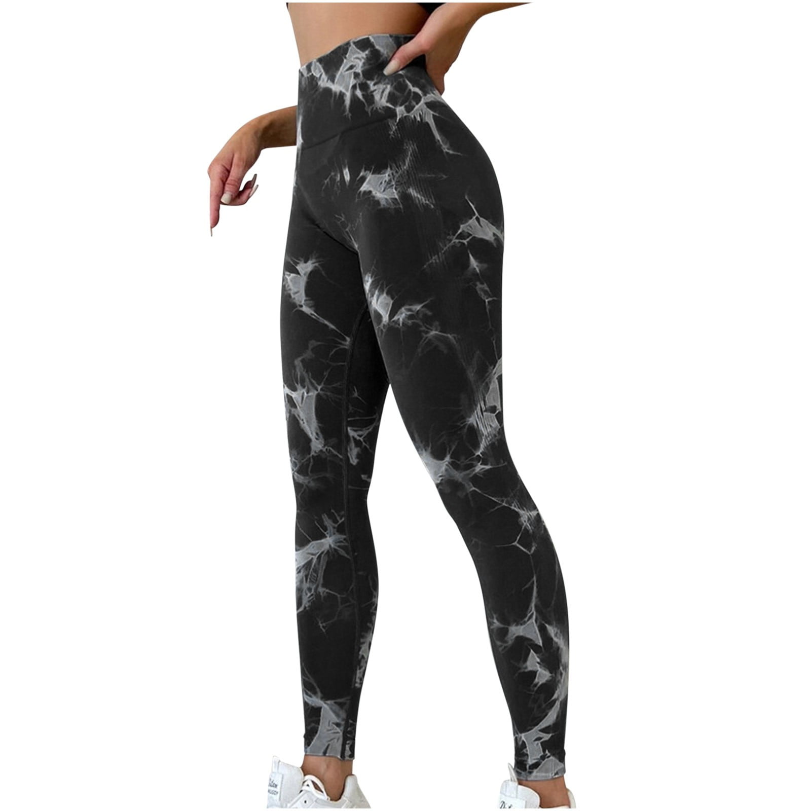 Djuff on X: These Are The Tightest Yoga Pants I've Ever Seen    / X