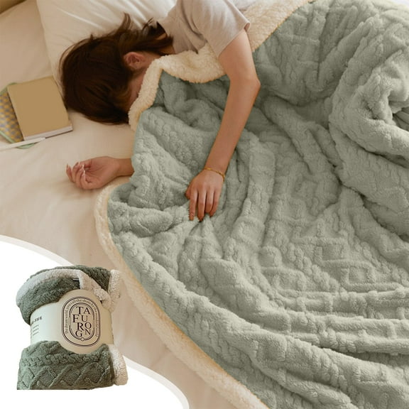 PureCasa Fleece Flannel Blankets for Air-Conditioned Room, Soft Cozy Comfy Throw Blanket for All Seasons, Home Decor Solid Blankets, 1 Pack, 28"x40", Light Green