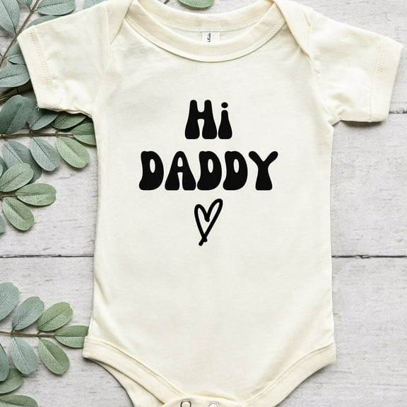 Hi Daddy Shirt, Fathers Day Baby Bodysuit, Newborn Gift Idea, First Fathers Day Tee, Newborn Shirt Cute Baby Onesie, BABY BODYSUIT LAT 4424
