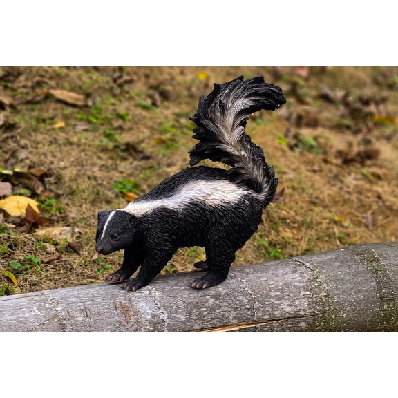 Hi-Line Gift Ltd. Walking Skunk Statue, Black and White