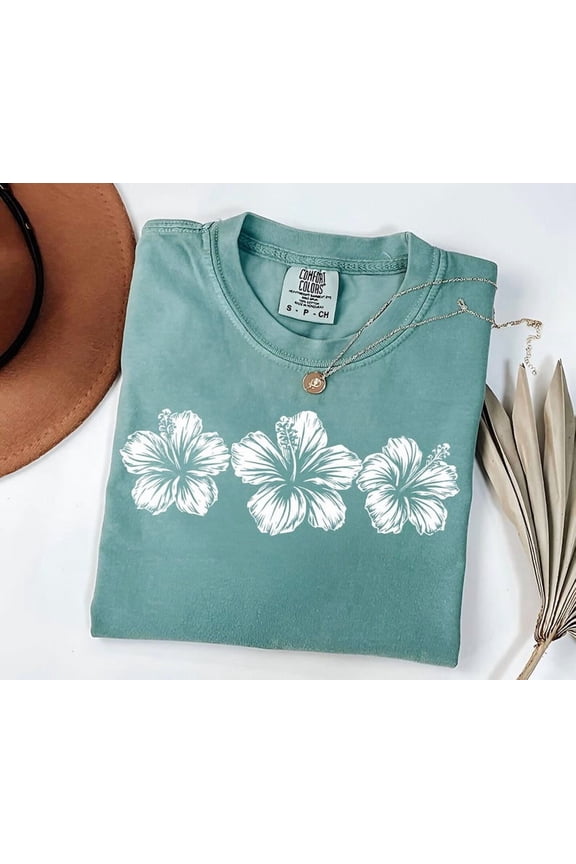 Hibiscus Flower T-Shirt, Tropical Floral T-Shirt, Hawaii Vacation Beach Tee, Summer Vibes Shirt for Women, Coastal Tee TH150550