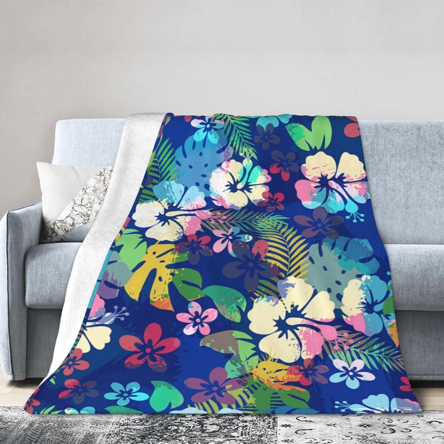 Hibiscus Flowers and Palm Leaves Blanket Super Soft Flannel Blanket
